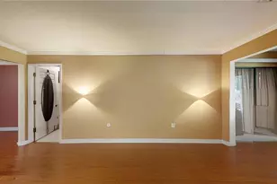 25205 Plantation Dr NE, Atlanta, GA 30324 - Photo 17