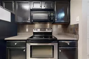 25205 Plantation Dr NE, Atlanta, GA 30324 - Photo 7