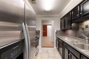 25205 Plantation Dr NE, Atlanta, GA 30324 - Photo 5