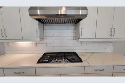 261 Vinca Circle NW, Kennesaw, GA 30144 - Photo 9