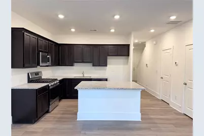 1676 Gunnin Trace NW, Atlanta, GA 30318 - Photo 9