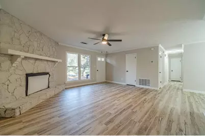 4046 Jami Lane, Snellville, GA 30039 - Photo 7