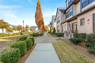 3933 Danube Ln, Atlanta, GA 30339 - Photo 3