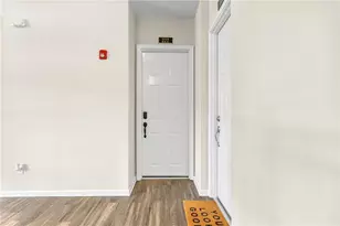 3933 Danube Ln, Atlanta, GA 30339 - Photo 7