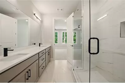 2206 Carlton Court, Atlanta, GA 30318 - Photo 17