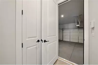 2206 Carlton Court, Atlanta, GA 30318 - Photo 27