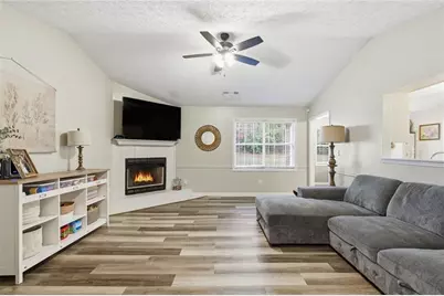 4521 Trellis Way, Braselton, GA 30517 - Photo 7