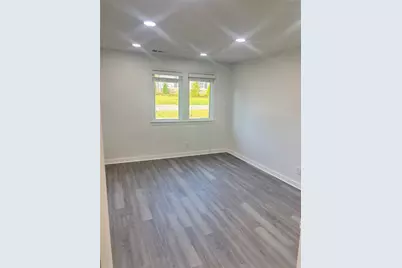 494 W Crogan Street, Lawrenceville, GA 30046 - Photo 9