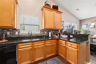 4458 Spring Mountain Ln, Powder Springs, GA 30127 - Photo 9