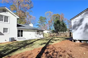 2826 Whippoorwill Circle, Duluth, GA 30097 - Photo 3