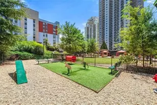 795 Hammond Dr, Atlanta, GA 30328 - Photo 27