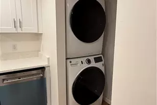 2142 Graystone Pkwy, Grayson, GA 30017 - Photo 5