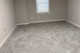 2142 Graystone Pkwy, Grayson, GA 30017 - Photo 9