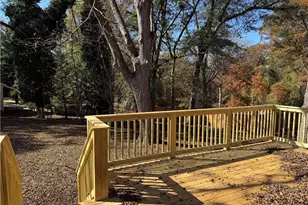 1885 Crystal Dr, Gainesville, GA 30501 - Photo 9