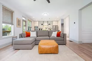 1013 Liberty Spgs Dr, Woodstock, GA 30188 - Photo 19