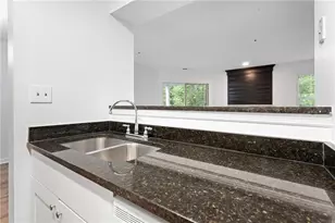 628 Ridge Creek Dr, Clarkston, GA 30021 - Photo 5