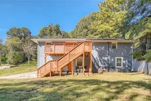 2739 Flagstone Dr, Atlanta, GA 30316 - Photo 5