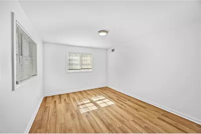 1339 Lyle Avenue, Atlanta, GA 30344 - Photo 11