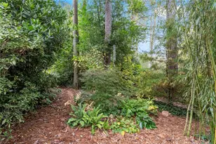 1541 Kinglet Ln, Marietta, GA 30062 - Photo 47