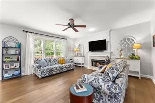 4015 Eyrie Farms Ln, Cumming, GA 30041 - Photo 9