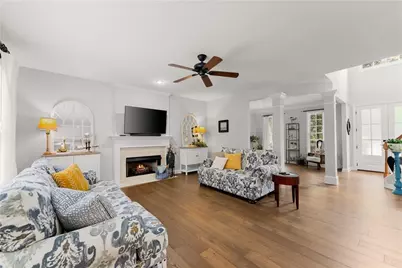 4015 Eyrie Farms Lane, Cumming, GA 30041 - Photo 11