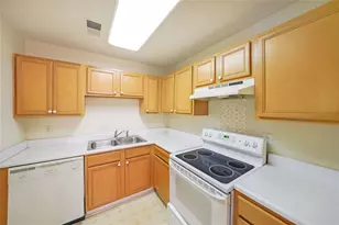 3603 Woodbriar Cir, Tucker, GA 30084 - Photo 3