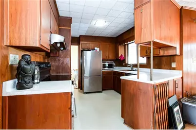 1460 Loch Lomond Trail SW, Atlanta, GA 30331 - Photo 13