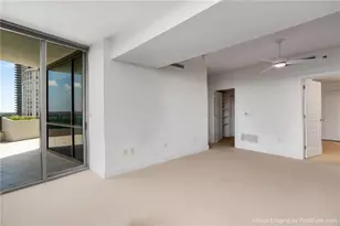 700 Park Regency Pl NE, Atlanta, GA 30326 - Photo 21