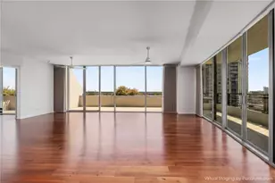 700 Park Regency Pl NE, Atlanta, GA 30326 - Photo 5