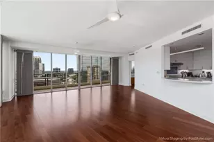 700 Park Regency Pl NE, Atlanta, GA 30326 - Photo 9