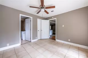 2833 Cardo Dr NW, Atlanta, GA 30318 - Photo 11