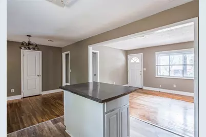 2833 Cardo Drive NW, Atlanta, GA 30318 - Photo 3