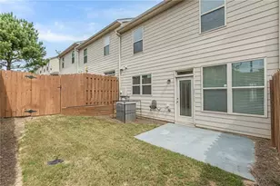 5725 Radford Loop, Fairburn, GA 30213 - Photo 3