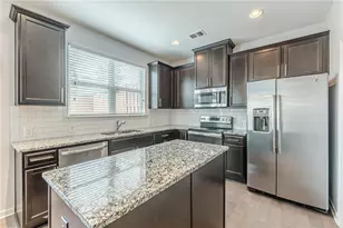 5725 Radford Loop, Fairburn, GA 30213 - Photo 17