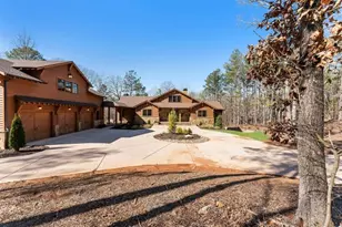 975 Blalock Lakes Dr, Newnan, GA 30263 - Photo 5