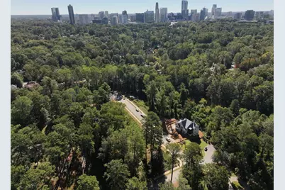 493 Emily Reed Lane, Atlanta, GA 30342 - Photo 3