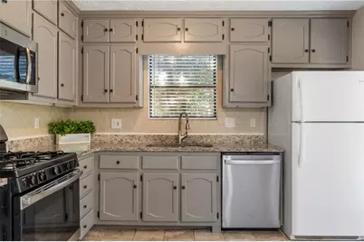 4709 Trickum Road NE, Marietta, GA 30066 - Photo 7