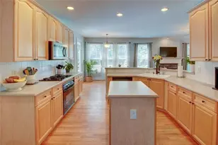 5355 Spalding Bridge Ct, Peachtree Corners, GA 30092 - Photo 3