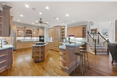 5409 Saint Lyonn Place, Marietta, GA 30068 - Photo 7