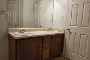 4694 Ernest Dr, Forest Park, GA 30297 - Photo 11