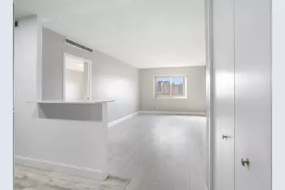 2285 Peachtree Road NE #1104, Atlanta, GA 30309 - Photo 7