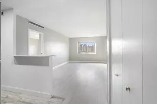 2285 Peachtree Rd NE, Atlanta, GA 30309 - Photo 7