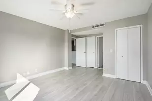 2285 Peachtree Rd NE, Atlanta, GA 30309 - Photo 15