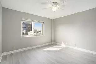 2285 Peachtree Rd NE, Atlanta, GA 30309 - Photo 9