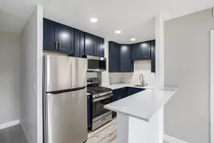 2285 Peachtree Rd NE, Atlanta, GA 30309 - Photo 1