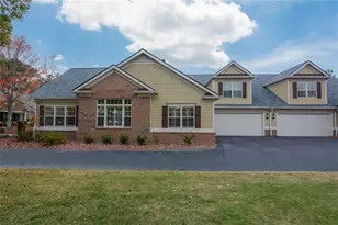 910 Brook Knoll Ln, Cumming, GA 30041 - Photo 3