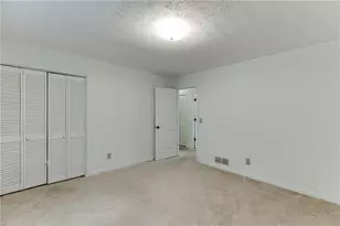 1303 Summit Chase Dr, Snellville, GA 30078 - Photo 21