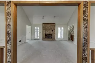 1303 Summit Chase Dr, Snellville, GA 30078 - Photo 5