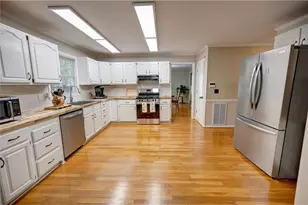 224 Shadowood Dr SE, Calhoun, GA 30701 - Photo 9