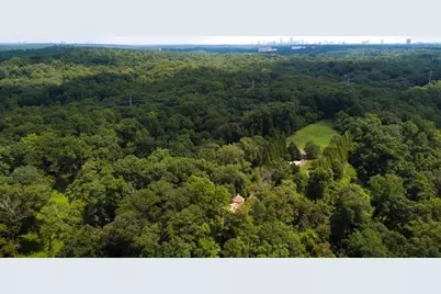 2100 West Wesley Road, Atlanta, GA 30327 - Photo 41